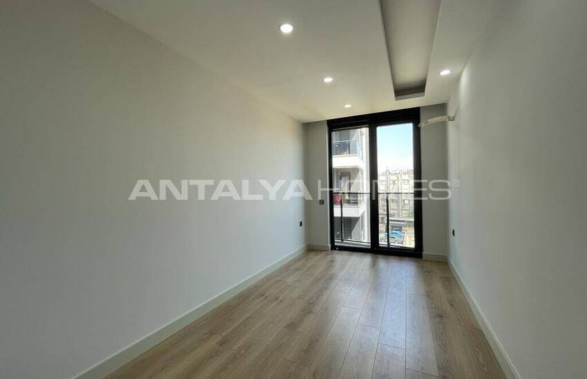 Apartment with En-suite Bathroom in Complex in Antalya 22