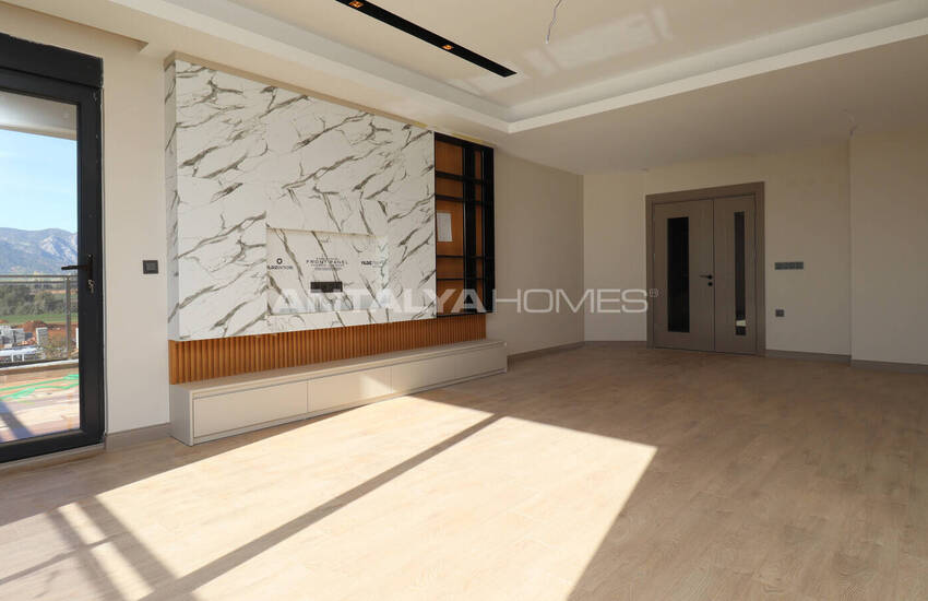 آپارتمان های شیک بزرگ در مجتمعی با آسانسور در آنتالیا 13