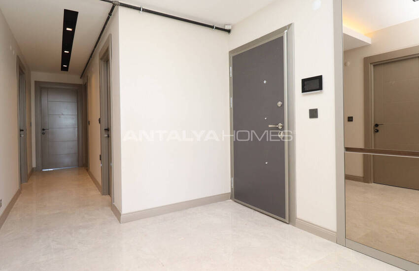 آپارتمان های شیک بزرگ در مجتمعی با آسانسور در آنتالیا 29