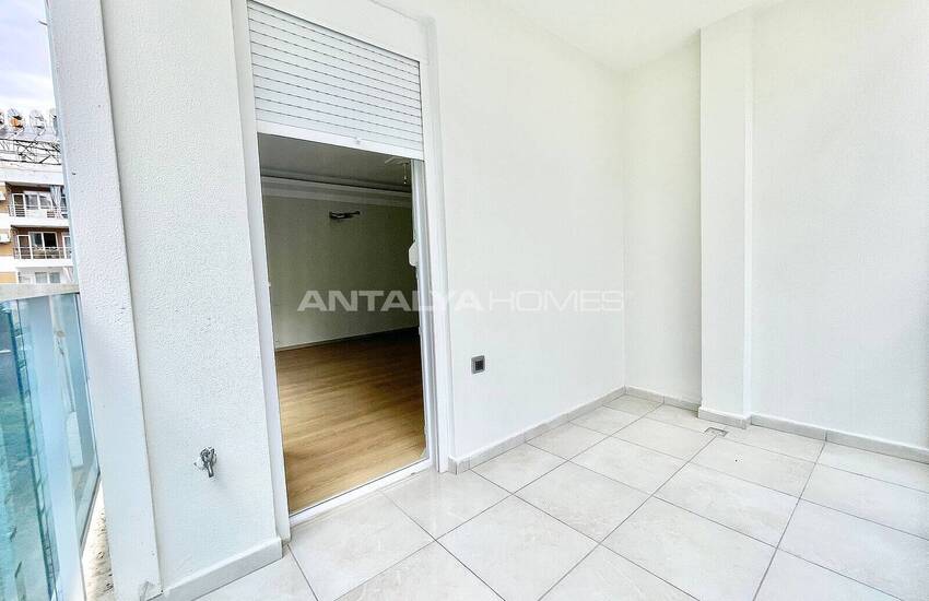 Muratpaşa'da Kapalı Otoparklı ve Güvenlikli Sitede 2+1 Daire 21