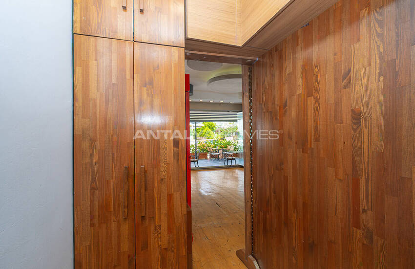 Winkel Met Potentieel Hoog Inkomen In Muratpasa Antalya 27