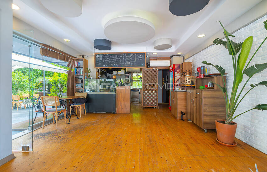 Winkel Met Potentieel Hoog Inkomen In Muratpasa Antalya 21