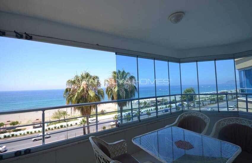 Appartement Au Bord De Mer Dans Une Zone Parfaite À Alanya