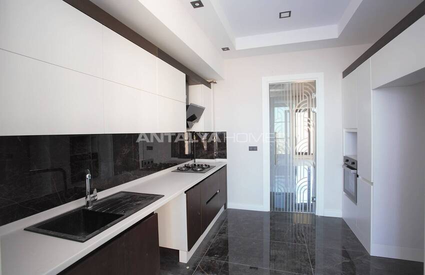 شقة أنيقة في مجمع مطل على المدينة في أنطاليا كيبيز 14