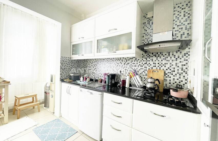 Fully Furnished 2+1 Apartment in Antalya Işıklar Street 19