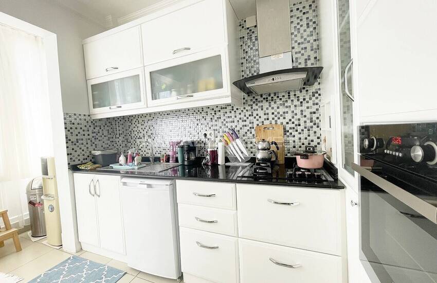 Fully Furnished 2+1 Apartment in Antalya Işıklar Street 20