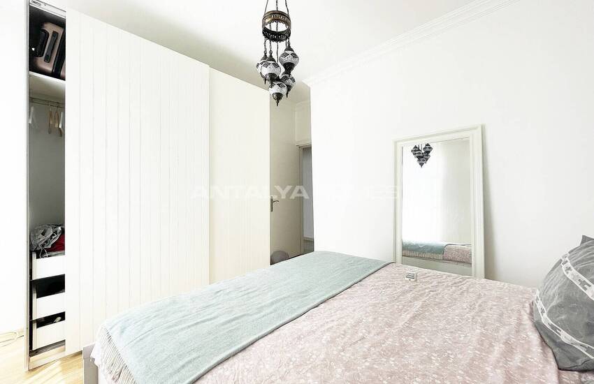 Fully Furnished 2+1 Apartment in Antalya Işıklar Street 23