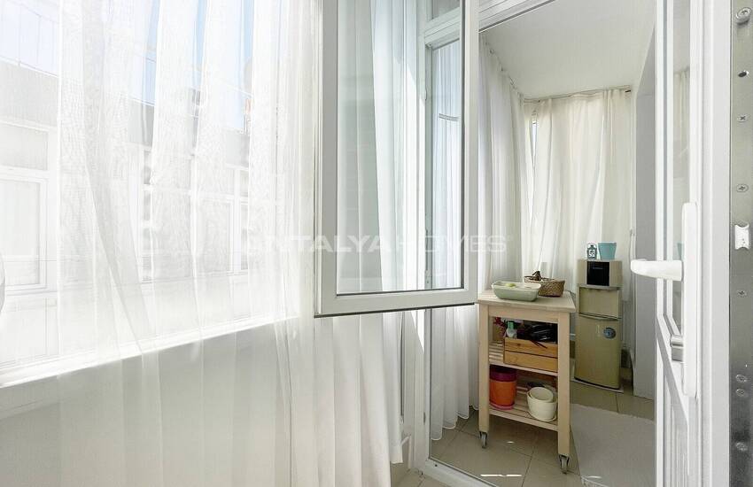 Fully Furnished 2+1 Apartment in Antalya Işıklar Street 31