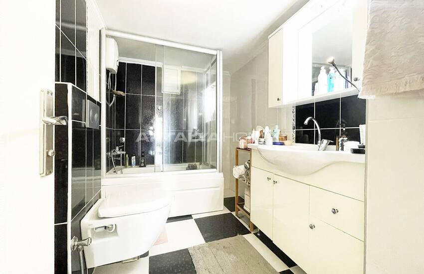 Fully Furnished 2+1 Apartment in Antalya Işıklar Street 33
