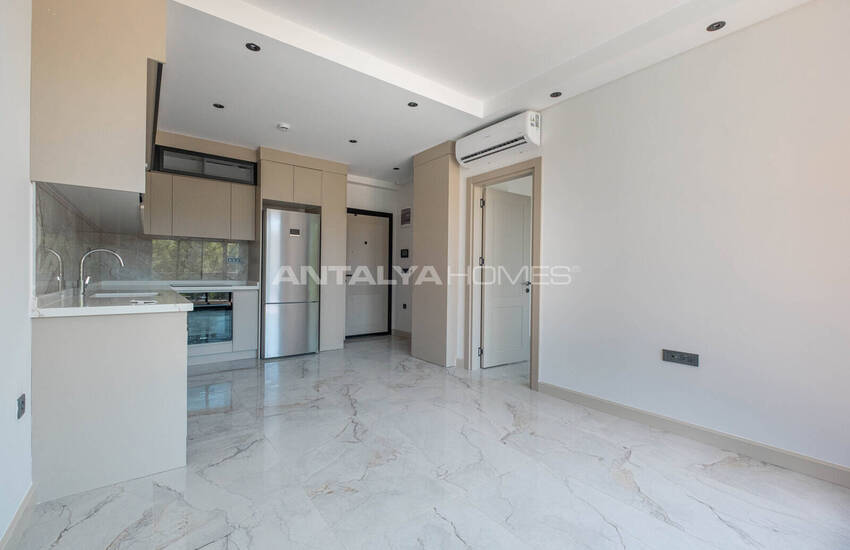 Alanya Oba'da Şehir ve Deniz Manzaralı Satılık Daireler 17