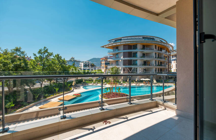 Alanya Oba'da Şehir ve Deniz Manzaralı Satılık Daireler 23