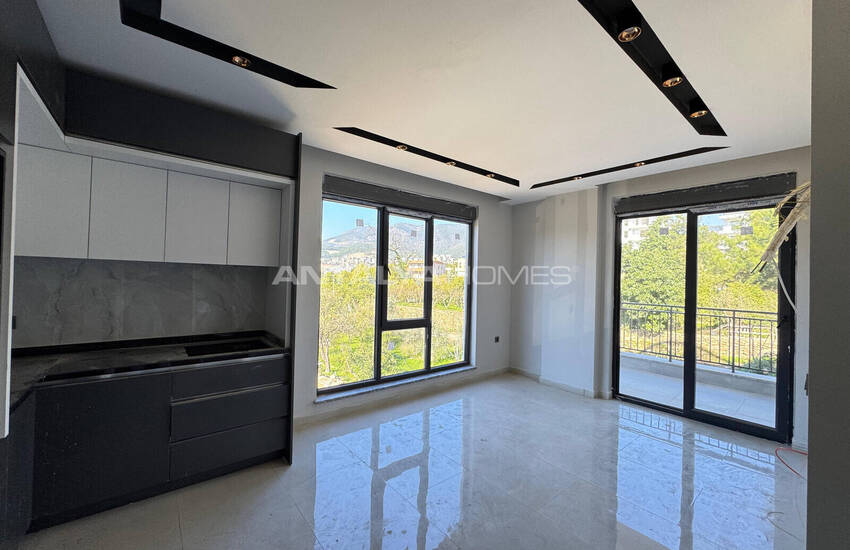 Apartments in a Complex Intertwined Nature in Alanya 13