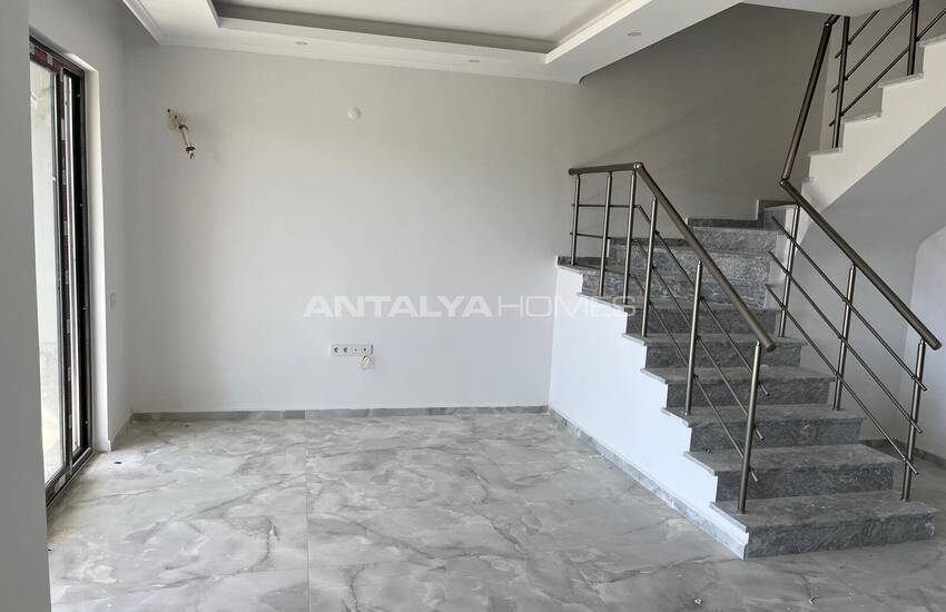 Alanya Mahmutlar'da Deniz Manzaralı Şık Tasarımlı Daireler 5