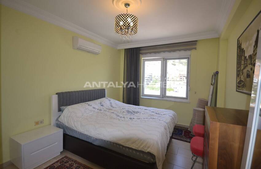 Alanya'da Sosyal Aktiviteler Sunan Havuzlu Sitede Satılık Daire 51