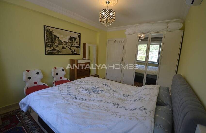 Alanya'da Sosyal Aktiviteler Sunan Havuzlu Sitede Satılık Daire 52