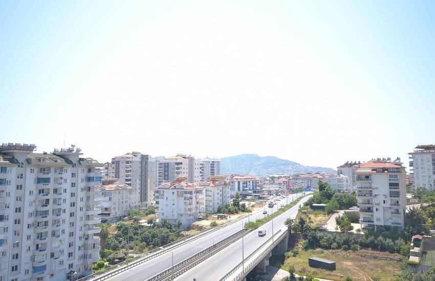 Alanya'da Sosyal Aktiviteler Sunan Havuzlu Sitede Satılık Daire 34