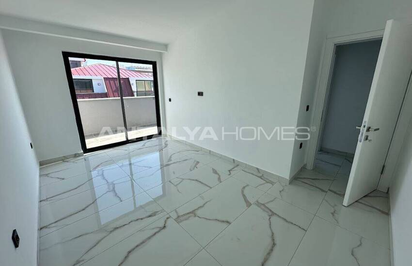 آپارتمان های آماده برای سکونت در نزدیکی دریا در آلانیا، کستل 23