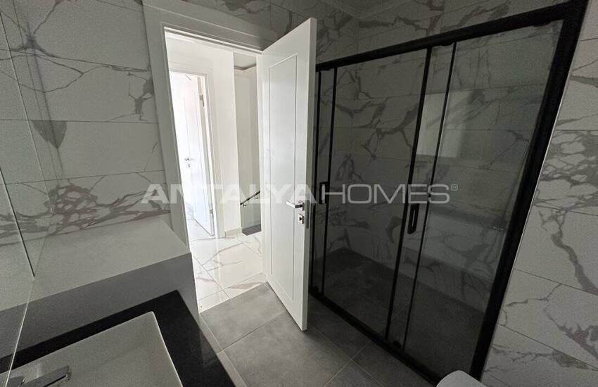 آپارتمان های آماده برای سکونت در نزدیکی دریا در آلانیا، کستل 24