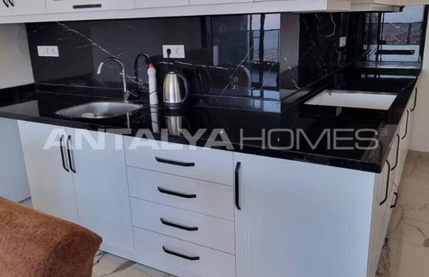 Alanya Tepe'de Kaliteli Yaşam Sunan Satılık Villalar 18