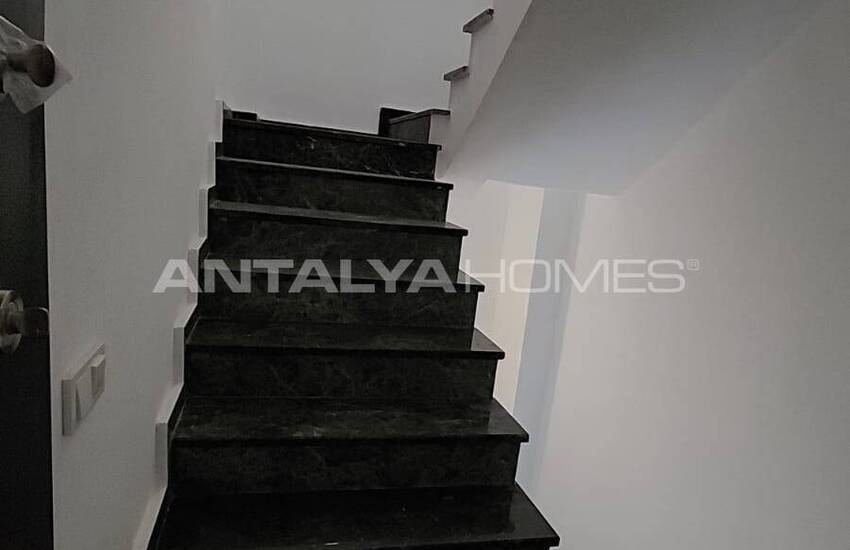 Alanya Tepe'de Kaliteli Yaşam Sunan Satılık Villalar 28