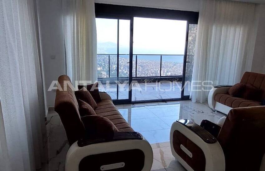 Alanya Tepe'de Kaliteli Yaşam Sunan Satılık Villalar 14