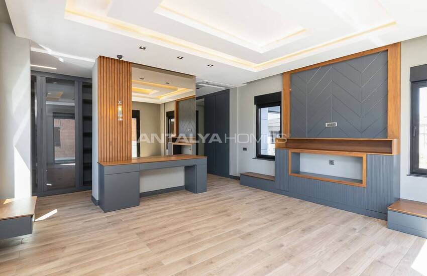 ویلای مستقل با استخر اختصاصی در آنتالیا دوشمالتی 17