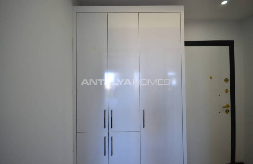 آپارتمان با دید دریا در مجتمعی در محمودلار آلانیا 38