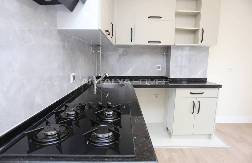 Wohnung Mit Bergblick In Einer Wohnanlage In Konyaalti Antalya 13