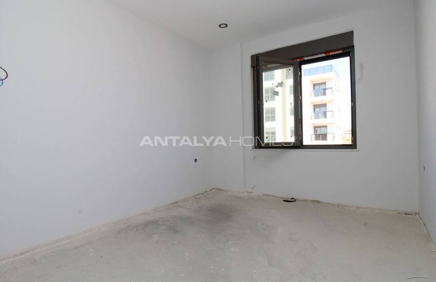 آپارتمان در یک مجتمع با پارکینگ سرپوشیده در آنتالیا آلتینتاش 10