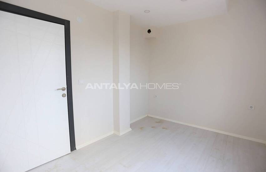 2+1 Property in Central Location in Kepez Antalya 7