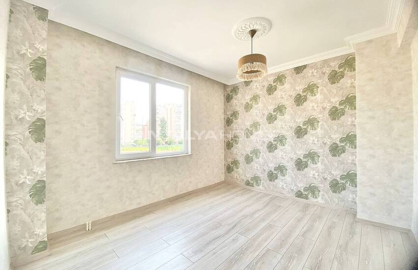 2-bedroom Maintained Apartment in Antalya Muratpasa
