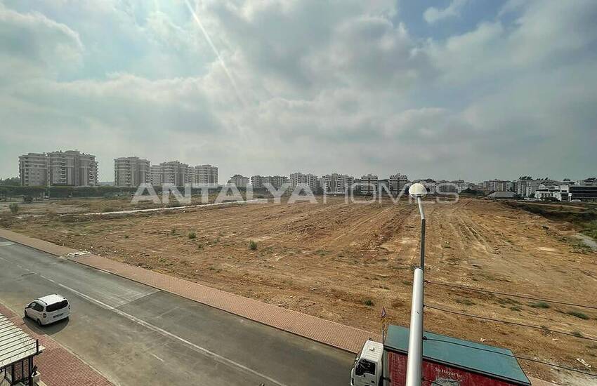 Centraal Gelegen 2+1 Appartement Met Aardgas In Muratpasa 28