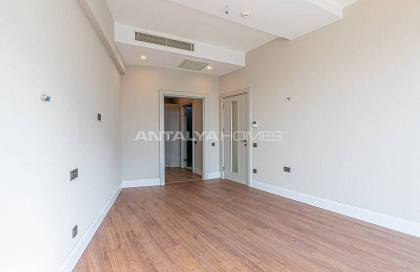 آپارتمان در مجتمعی با مفهوم هتل نزدیک دریا در کوندو، آنتالیا 53