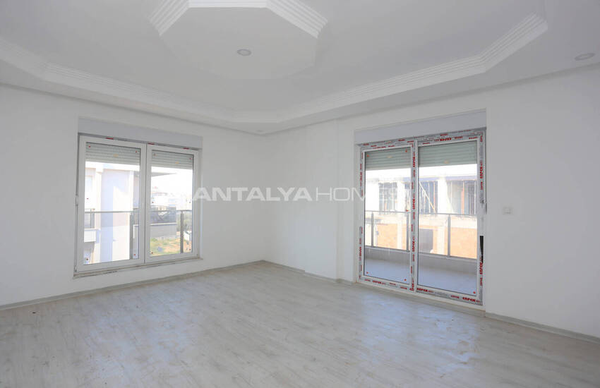 Propriété Avec 2 Chambres Et Balcon Spacieux À Antalya Kepez 5