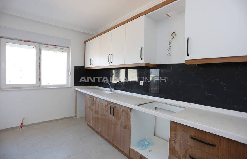 Propriété Avec 2 Chambres Et Balcon Spacieux À Antalya Kepez 7