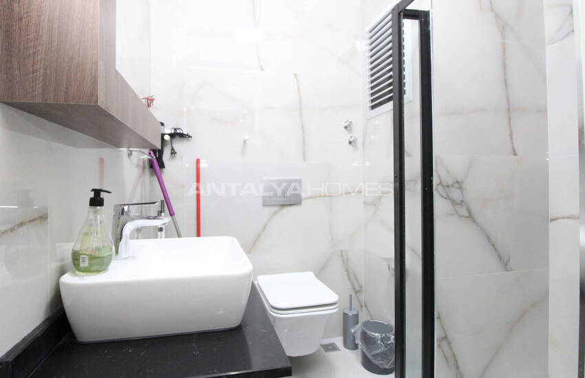 Antalya Belek'te Denize ve Golf Sahasına Yakın Site İçinde Daire 23