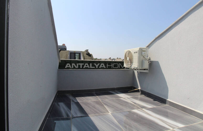 Furnished Property in Complex with Pool in Antalya Kadriye 36