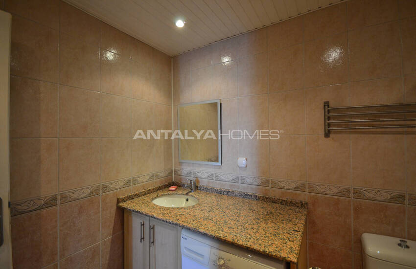 Alanya'da Kleopatra Pajı'na Yakın Havuzlu Sitede Eşyalı Daire 22