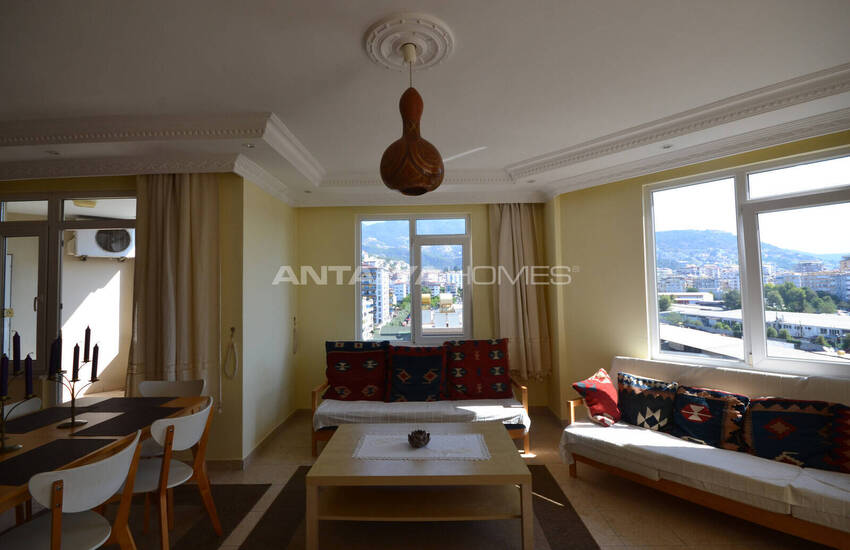 Alanya'da Kleopatra Pajı'na Yakın Havuzlu Sitede Eşyalı Daire 31