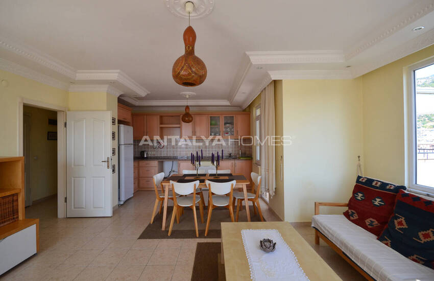 Alanya'da Kleopatra Pajı'na Yakın Havuzlu Sitede Eşyalı Daire 33