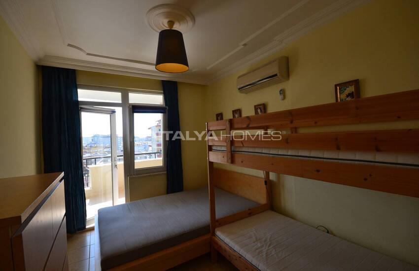 Alanya'da Kleopatra Pajı'na Yakın Havuzlu Sitede Eşyalı Daire 36