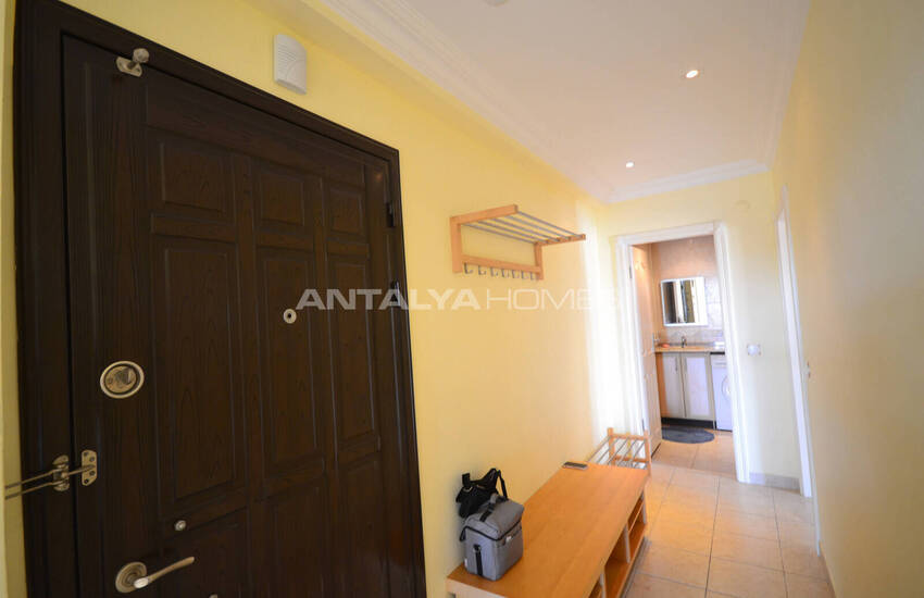 Alanya'da Kleopatra Pajı'na Yakın Havuzlu Sitede Eşyalı Daire 38