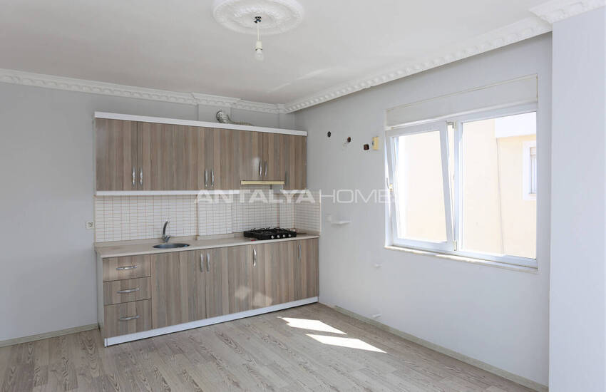 Propriété Près De La Route Principale Dans Le Kultur À Antalya 4