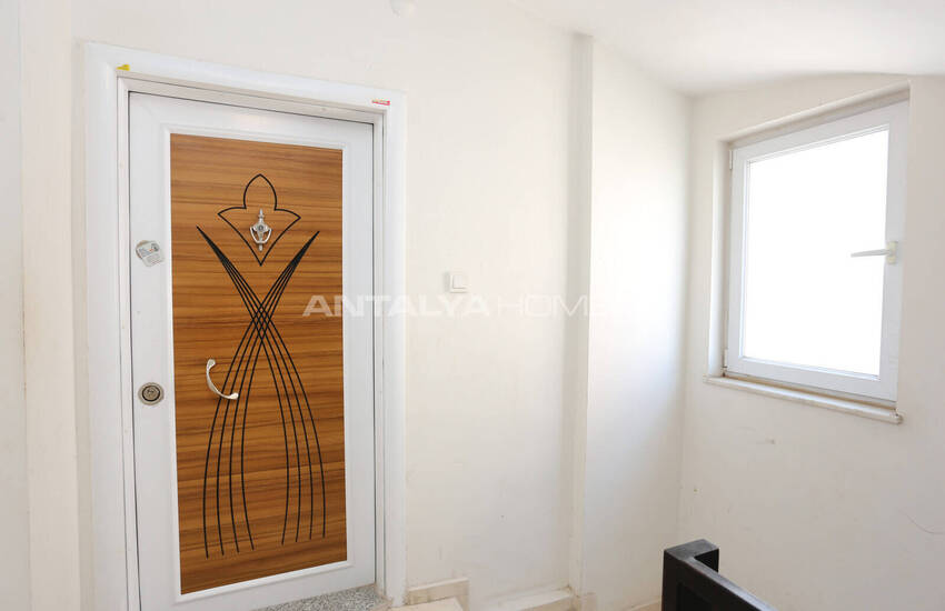 Propriété Près De La Route Principale Dans Le Kultur À Antalya 6