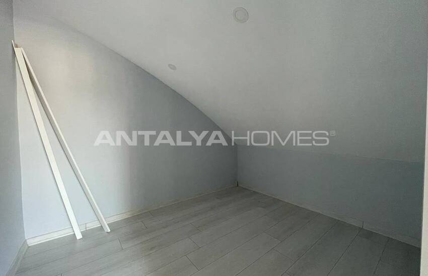 Duplex À Proximité De La Station De Tram À Antalya Muratpasa 25