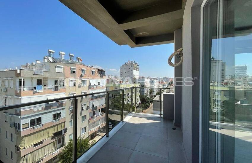 Duplex À Proximité De La Station De Tram À Antalya Muratpasa 32