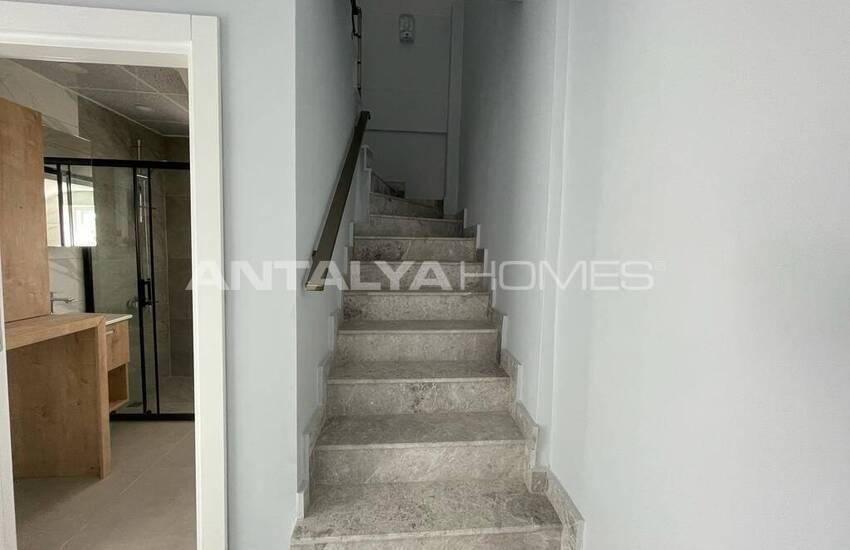 Duplex À Proximité De La Station De Tram À Antalya Muratpasa 21