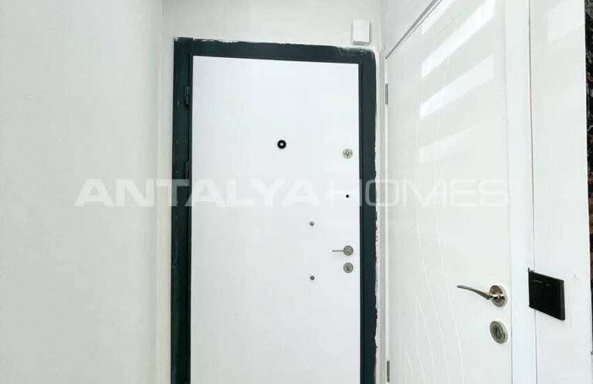 Antalya Muratpaşa'da Yatırım İçin Uygun Mobilyalı Daire 13