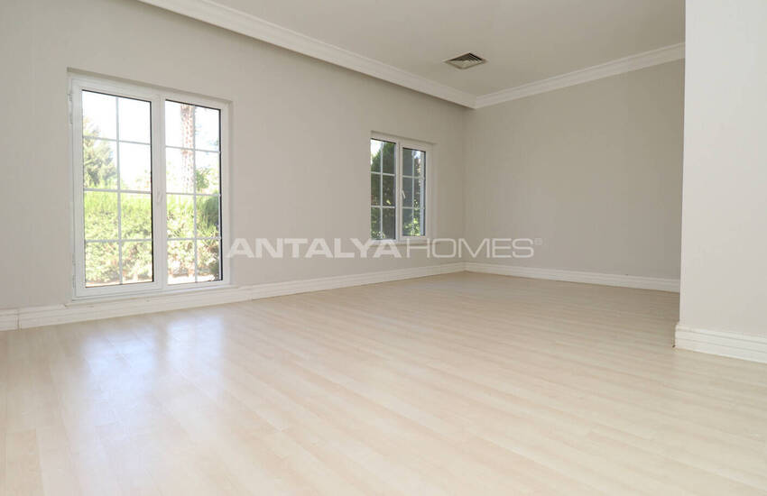 خانه مستقل با باغ در شهر پالم در آنتالیا دوشمه‌آلتی 32