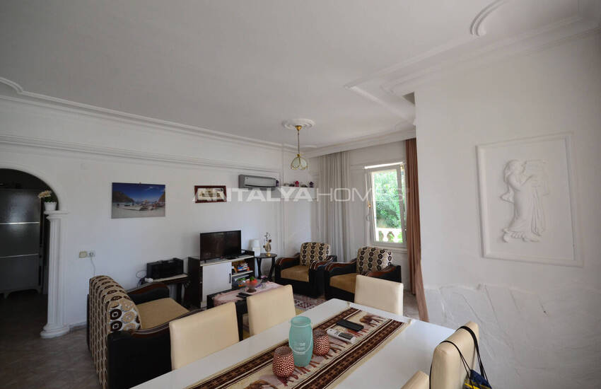 Alanya Mahmutlar'da Denize Sıfır Havuz Manzaralı Eşyalı Daire 25